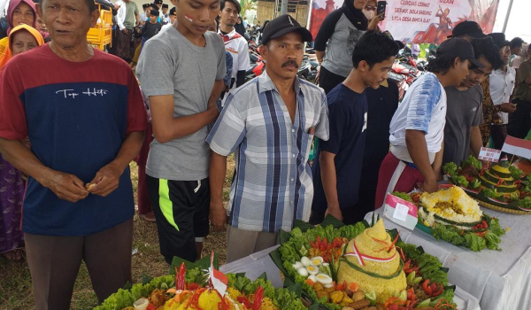 Hj. Rumsinah : Meriahkan HUT RI Ke-77, Pemdes Rancailat Gelar Lomba Mulai dari Makan Kerupuk Hingga 